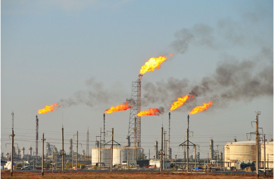 DIFFERENCE BETWEEN GAS AND DUST HAZARDOUS AREAS (BASED ON IEC 60079 SERIES)